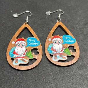 Earrings‎ Christmas